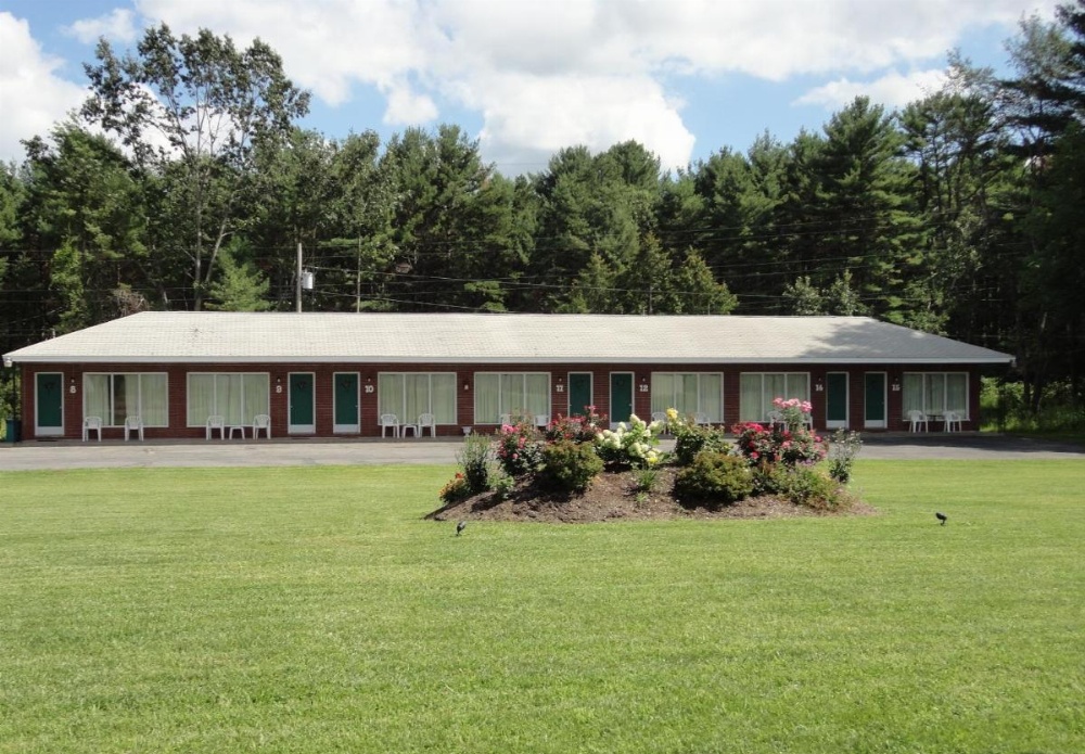 Sara Glen Motel - Saratoga Springs-Glens Falls Image 12