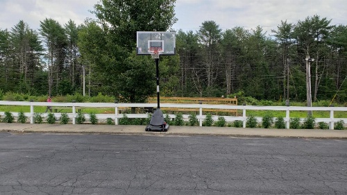 Sara Glen Motel - Saratoga Springs-Glens Falls image 25