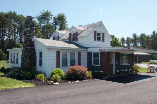 Sara Glen Motel - Saratoga Springs-Glens Falls image 38