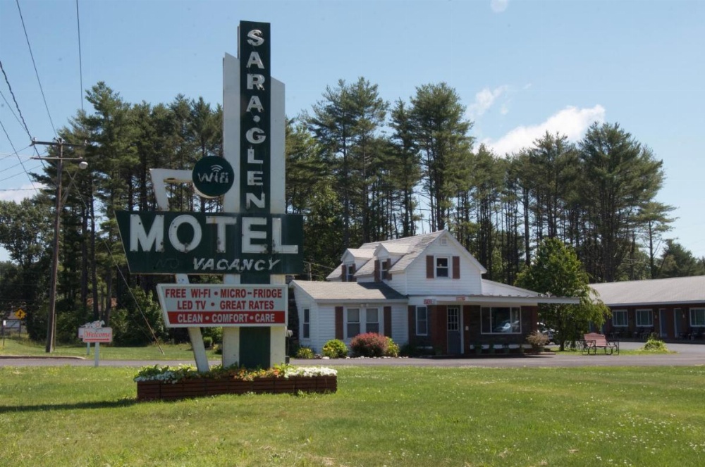 Sara Glen Motel - Saratoga Springs-Glens Falls Image 39